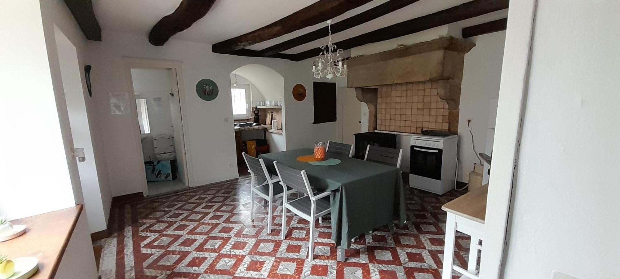 L'Univers, Vous Et Nous Pouilly-sur-Vingeanne Exterior foto